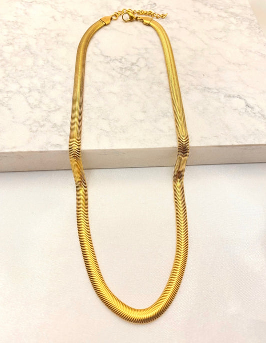 Shake Necklace